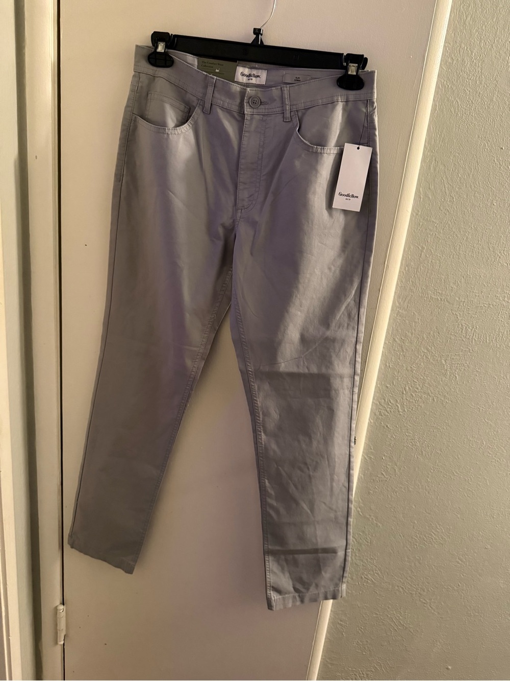 Goodfellow & Co Men’s Silver-Gray Slim Straight Jeans